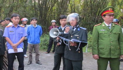 Sang tên sỏ đỏ đối với đất bị thi hành án